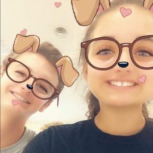 Meet your Posher, Julia